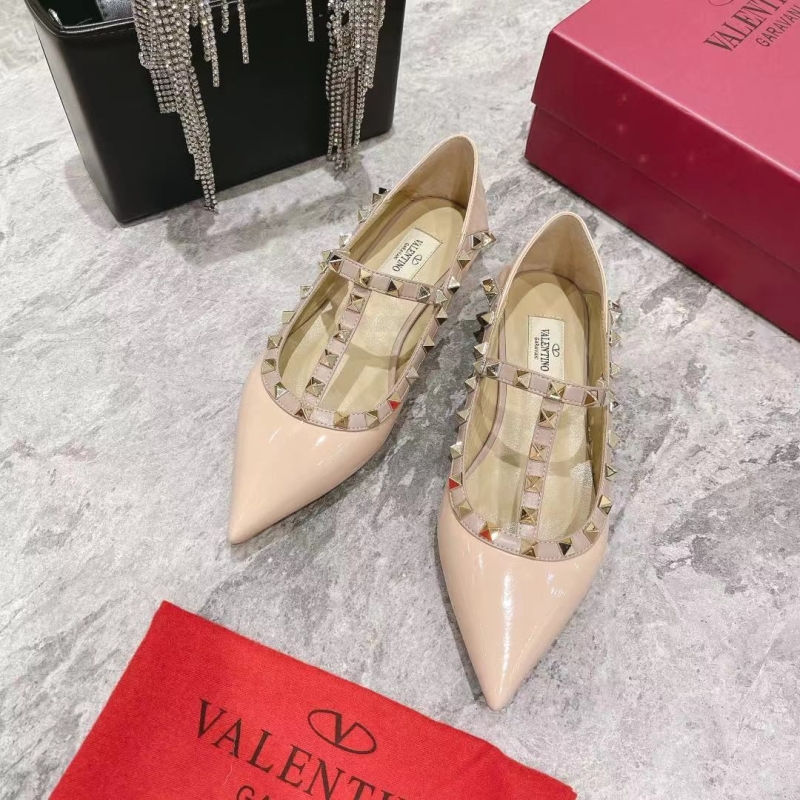 Valentino flat shoes